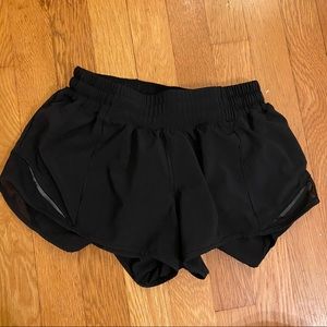 LULULEMON Black Hotty Hot Short size 6.